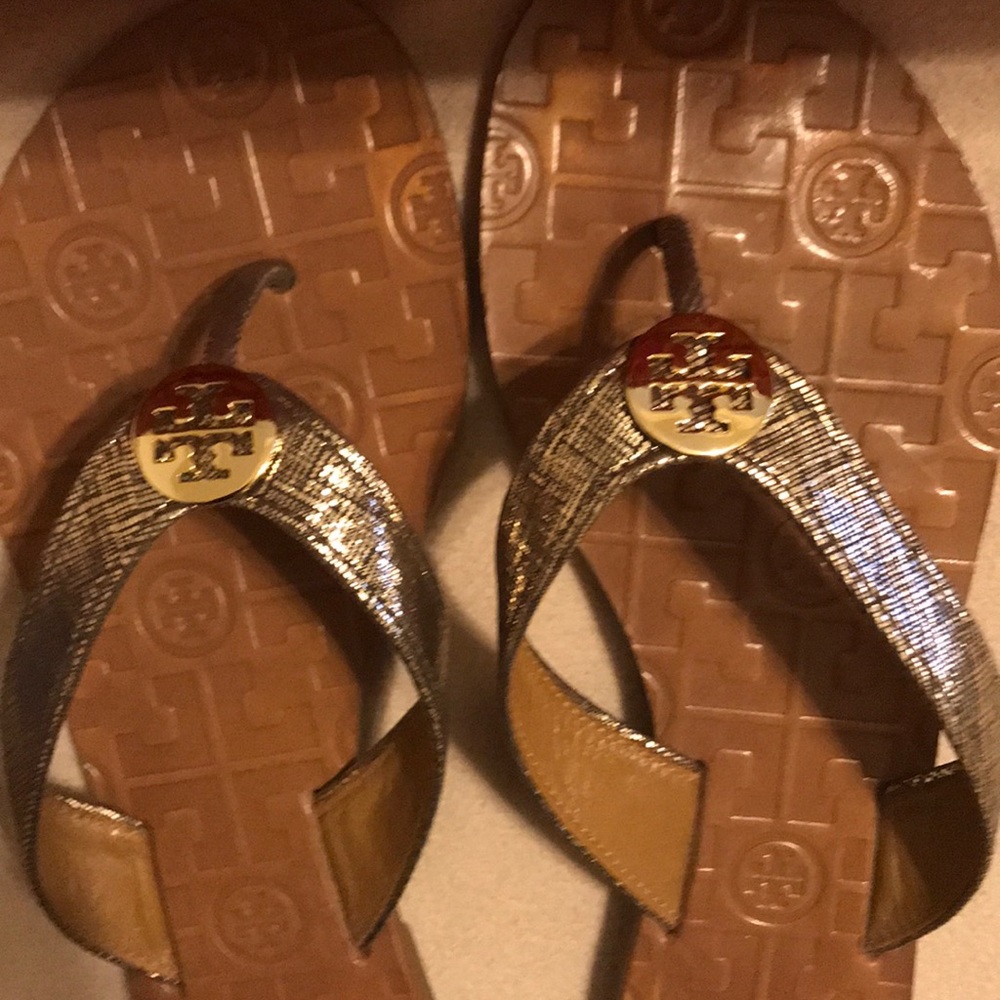 Tory Burch Thora Lurex Suede gold sandals Size 7 - Picture 8 of 8